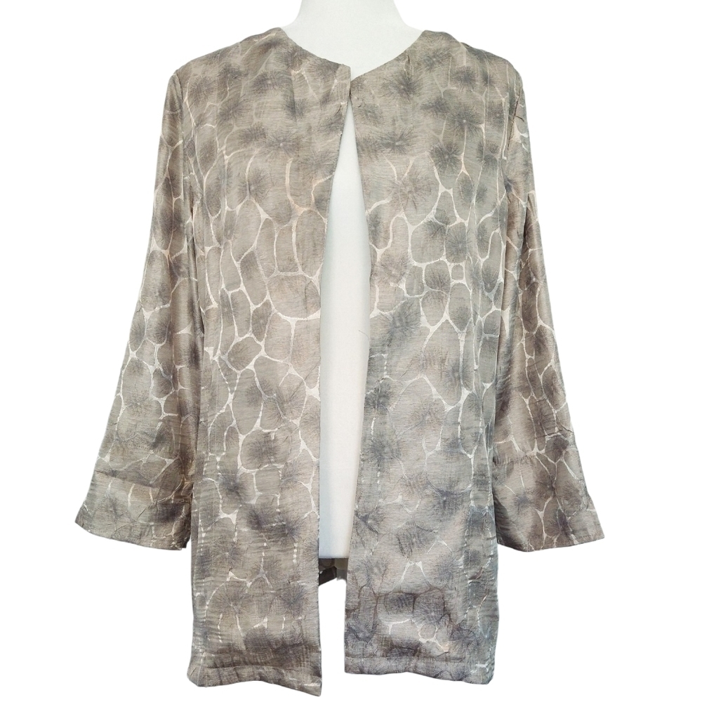 Chico's Tan Giraffe Jacquard Jacket Shiny Open Front Lightweight Topper Modern